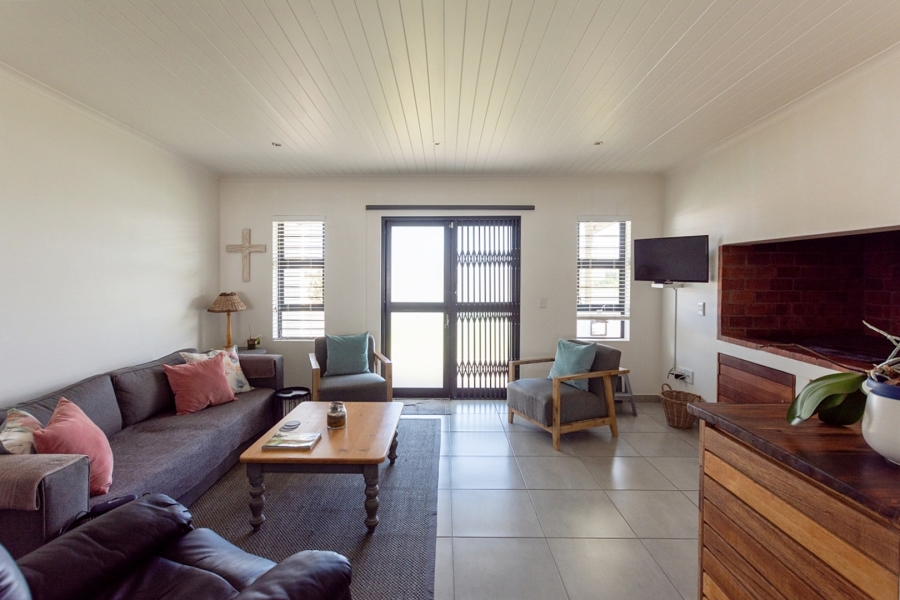 3 Bedroom Property for Sale in Britannia Bay Western Cape